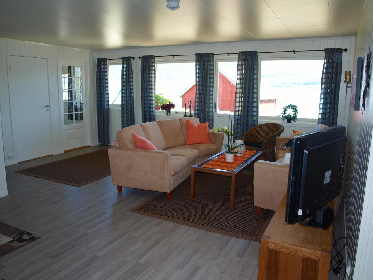 Hansnes Havfiske Exterior foto